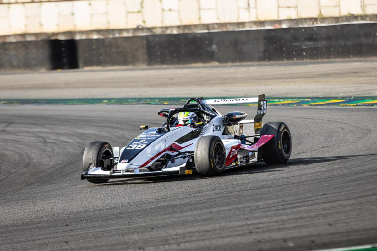 Fórmula Delta destaca ritmo de Henrique Krüger e Dante Monteiro