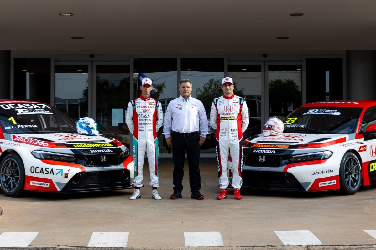 Honda Racing confirma Piquet Jr e Pernía para temporada do TCR