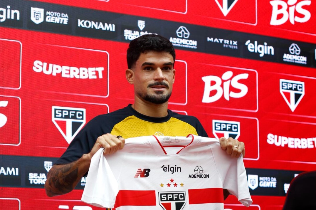 Cauly: Ceni volta a lamentar saída do jogador para o São Paulo