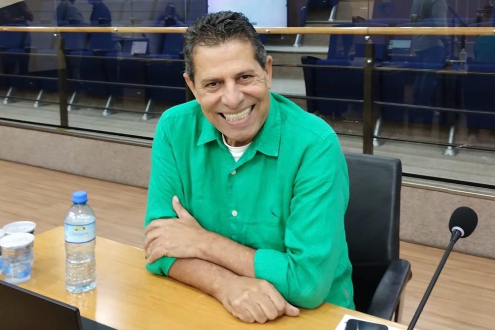 Gilberto Costa propõe revitalização da Praça das Figueiras