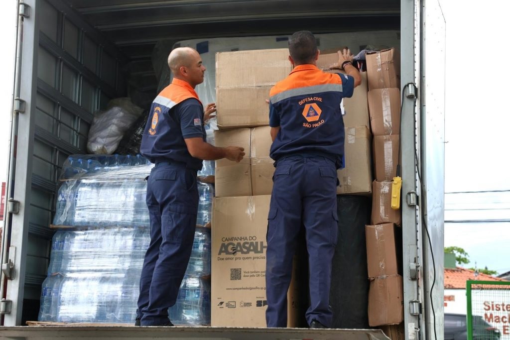 Governo de SP envia ajuda humanitária à Mongaguá e Piracaia