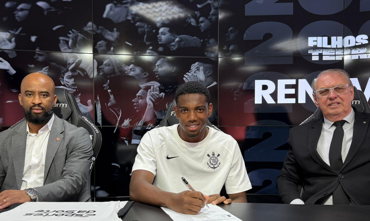 R$ 132 milhões: Corinthians recebe nova proposta por André