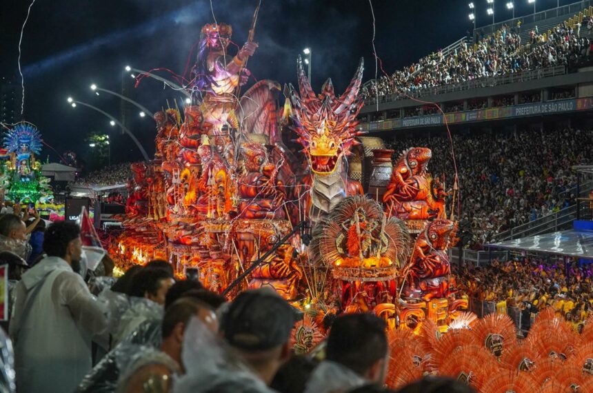 Desfile das Campeãs - Carnaval - Sambódromo do Anhembi