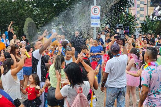 Carnaval da Família reúne 3 mil pessoas em Ribeirão Pires