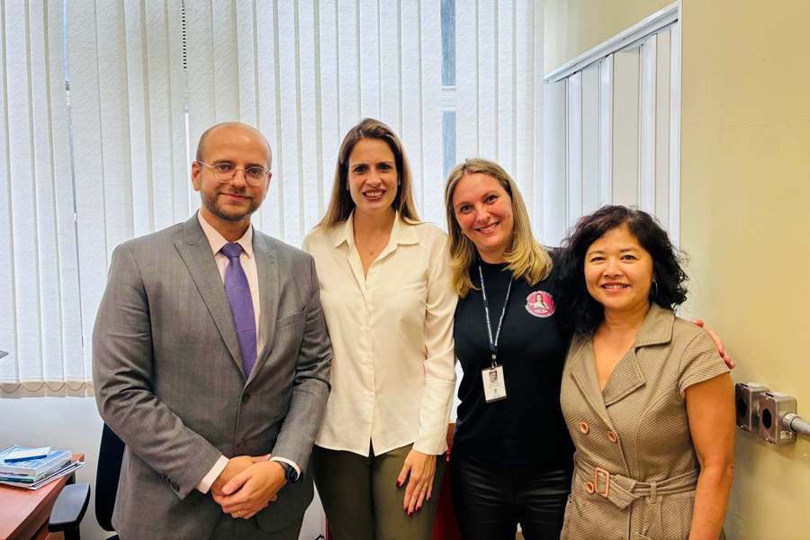 Dra. Ana Veterinária reforça políticas de apoio a mulheres