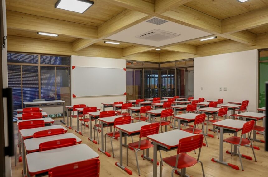 Escolas - Educação - Alesp