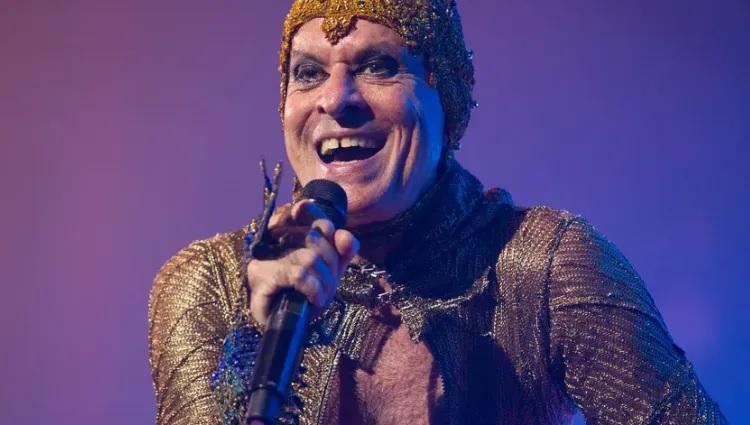 Figurinos de Ney Matogrosso estarão em exposição em Santos em março