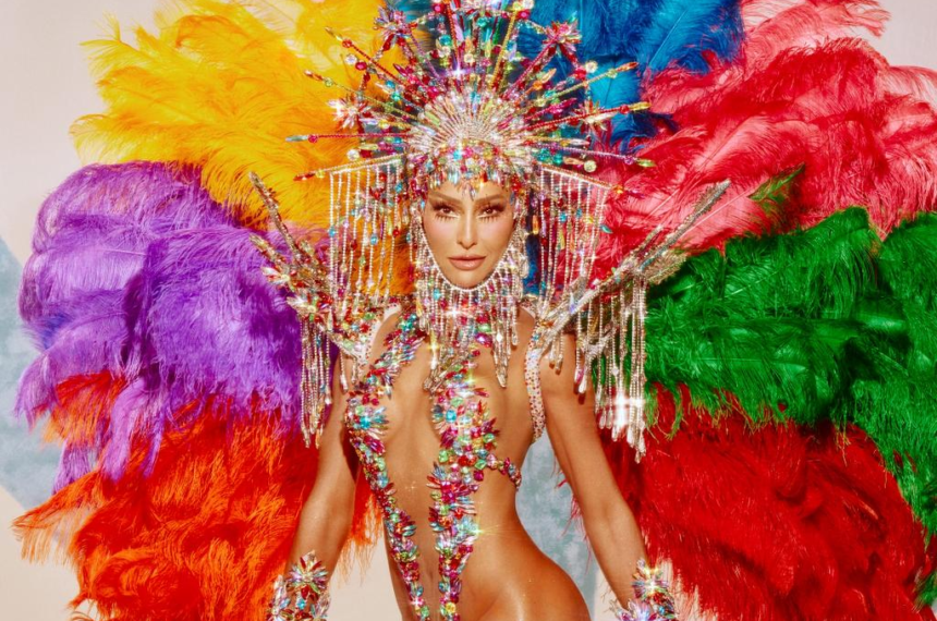 Sabrina Sato em desfile pela Unidos de Vila Isabel - Gabriela Schmidt