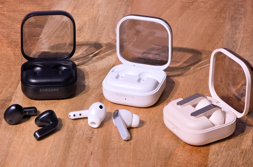 Galaxy Buds4 - S26 Ultra - Samsung