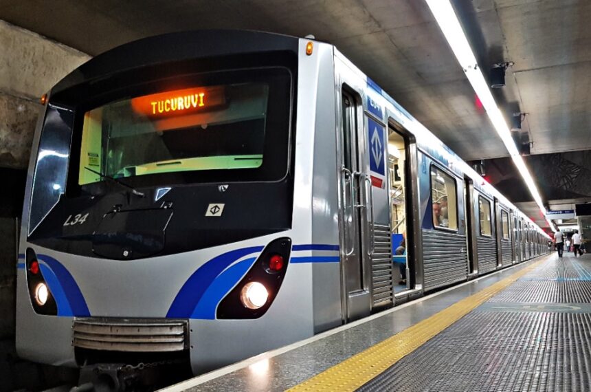 Dicas para usar o Metrô e CPTM de SP no carnaval de forma segura