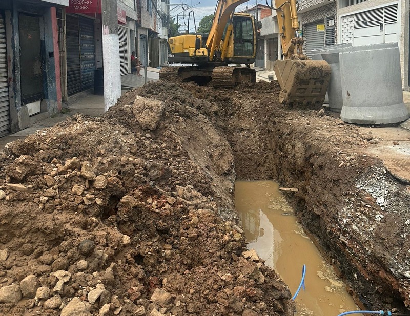 Núcleo Habitacional Naval, em Diadema, recebe obras de drenagem