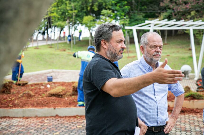 obra - Espaço Verde Chico Mendes