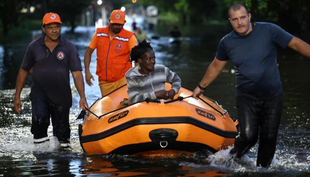 Peruíbe recebe ajuda humanitária do Governo do Estado