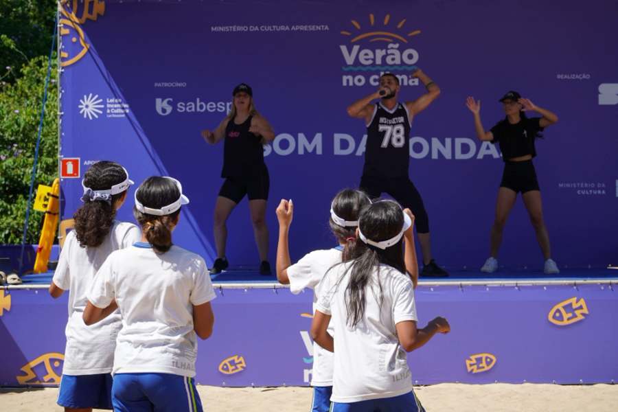 Ilhabela recebe projeto Verão no Clima na Praia do Perequê