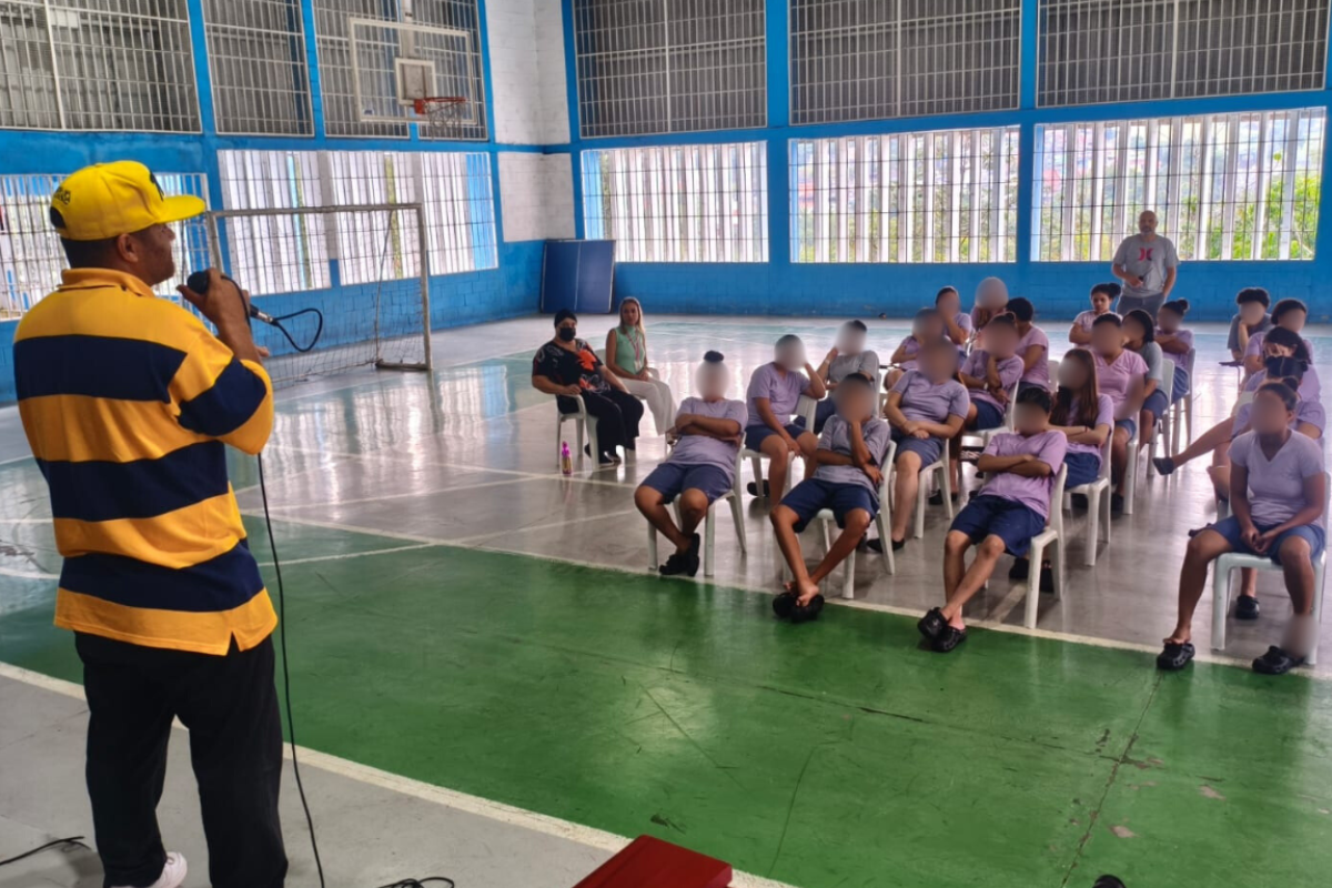 Rap e fé levam reflexão a jovens da Fundação CASA Diadema