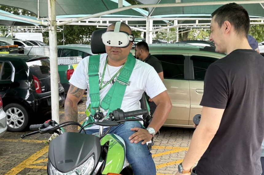 Simulador de acidente de moto - Ecovias