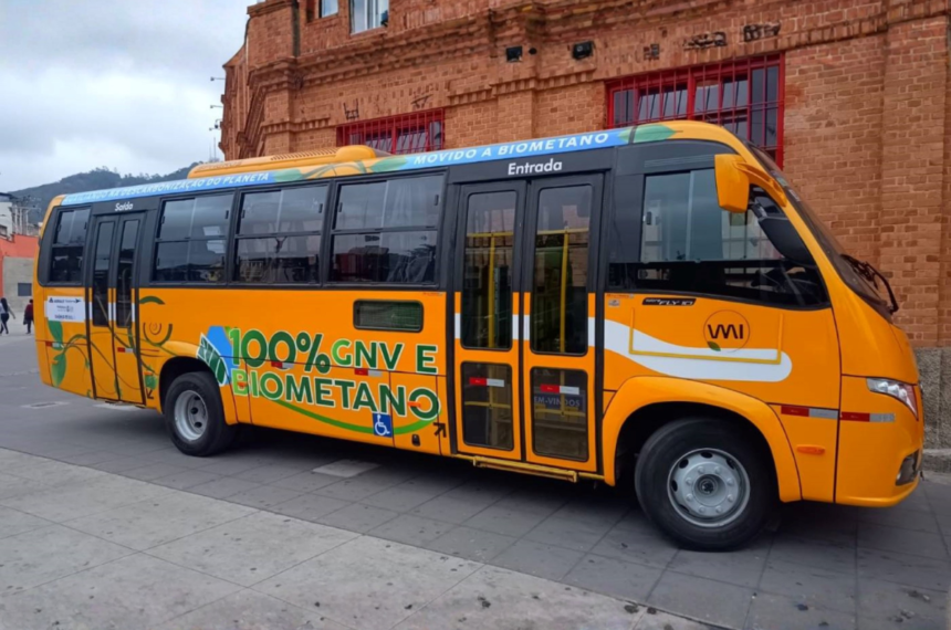 Volare Fly 10 GV de Juiz de Fora, Minas Gerais - Transporte