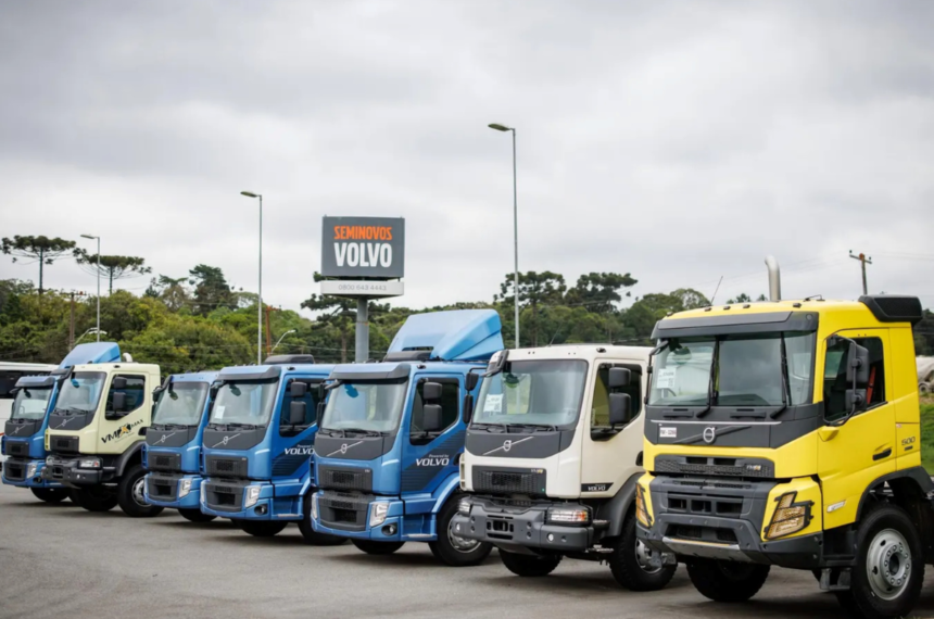 Volvo seminovos - Transporte