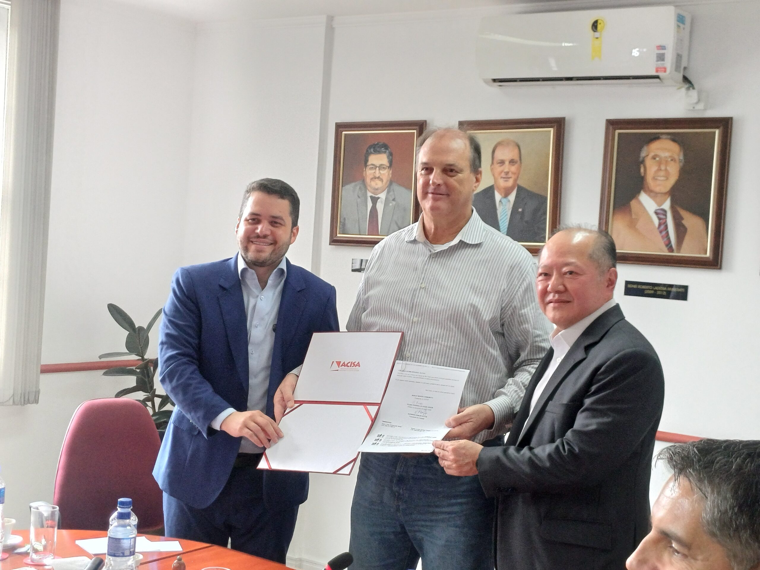 Jucesp, Prefeitura e ACISA renovam acordo por 5 anos