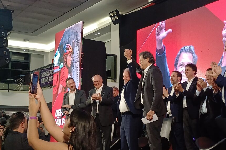 Haddad é anunciado a pré-candidato a governador de São Paulo