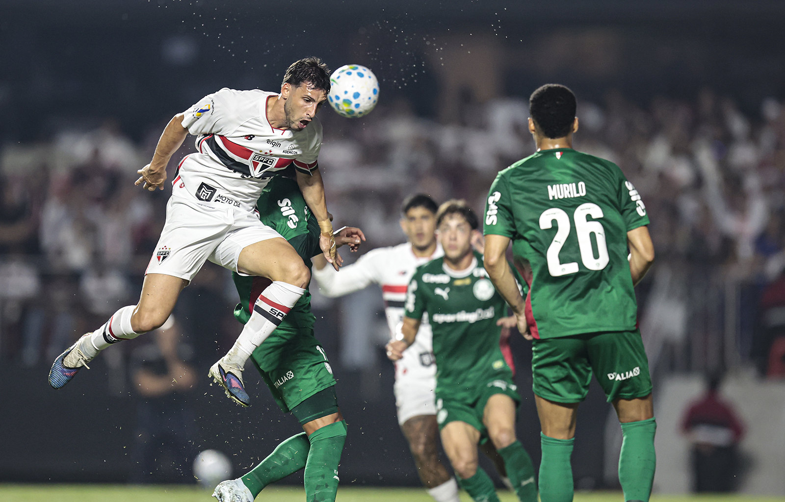 Calleri lamenta sequência negativa, critica Palmeiras e relembra Supercopa 2024: “Parabéns a eles”