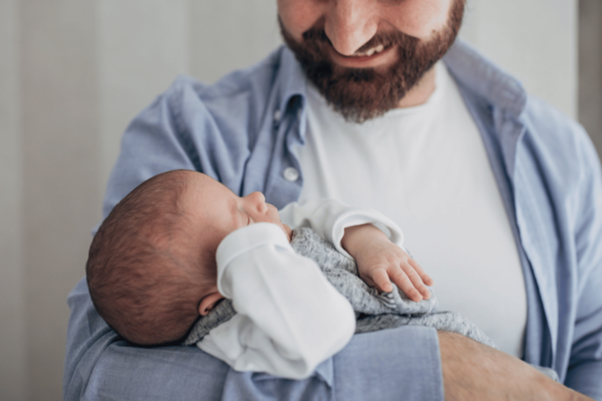 Lei de Licença-paternidade é sancionada pelo Governo e traz novo benefício
