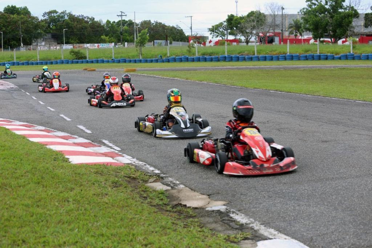 Kart brasileiro busca consolidação na Europa e no Espírito Santo