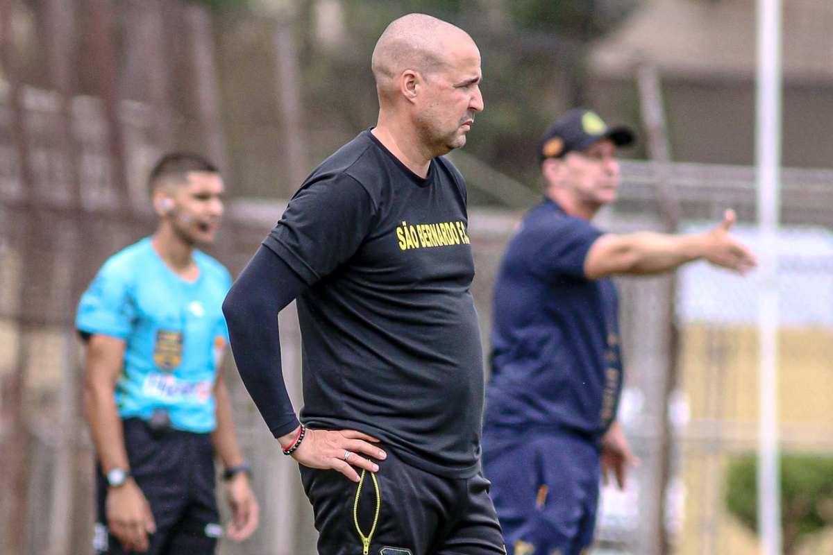 São Bernardo recebe Operário em busca de reabilitação na Série B