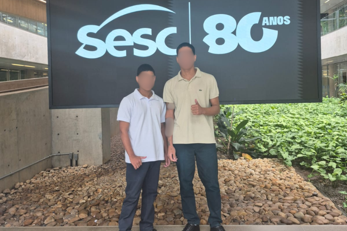 Fundação CASA Itaquaquecetuba leva jovens ao teatro