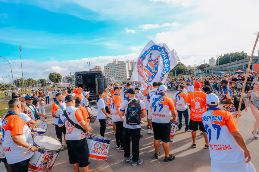 Escolas de samba retomam desfiles em São Bernardo