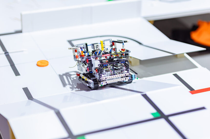 Olimpíada Brasileira de Robótica abre as inscrições para edição 2026