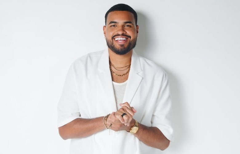 Yan prepara gravação histórica de DVD em abril