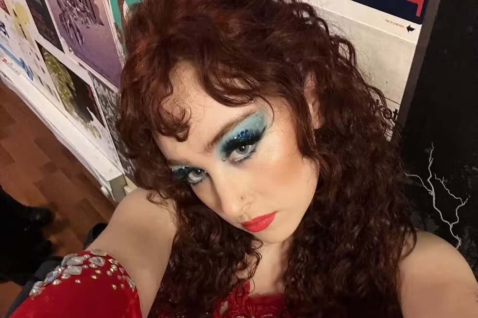 Chappell Roan estreia no Lollapalooza Brasil em momento de ascensão