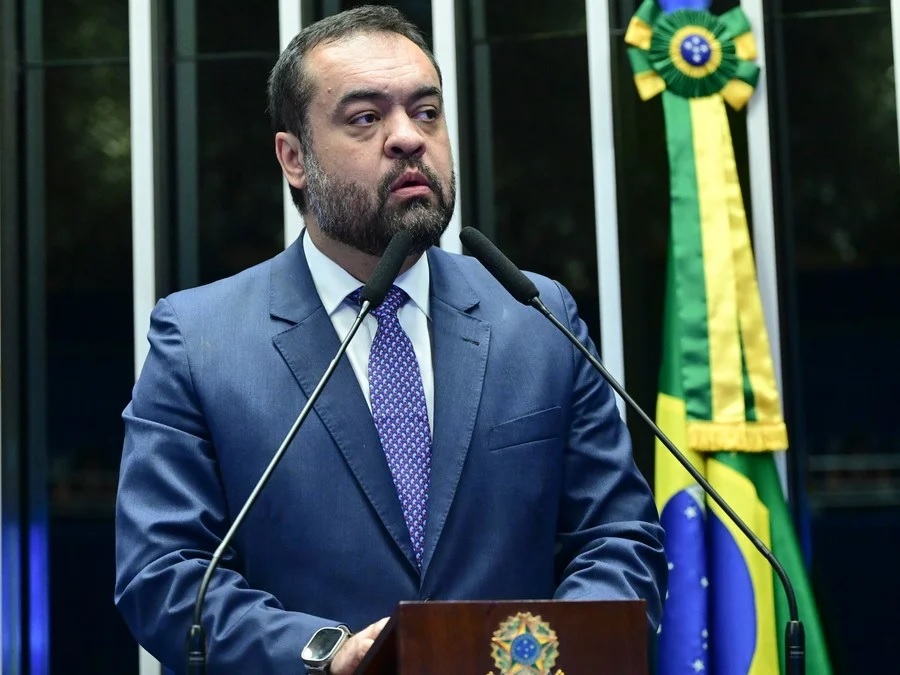 TSE condena Cláudio Castro à inelegibilidade por oito anos