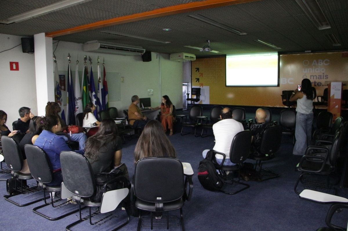 Consórcio ABC avalia avanços na habitação de interesse social