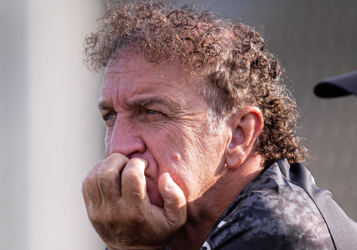 Santos: Cuca começa trabalhos, mas terá Neymar como desfalque