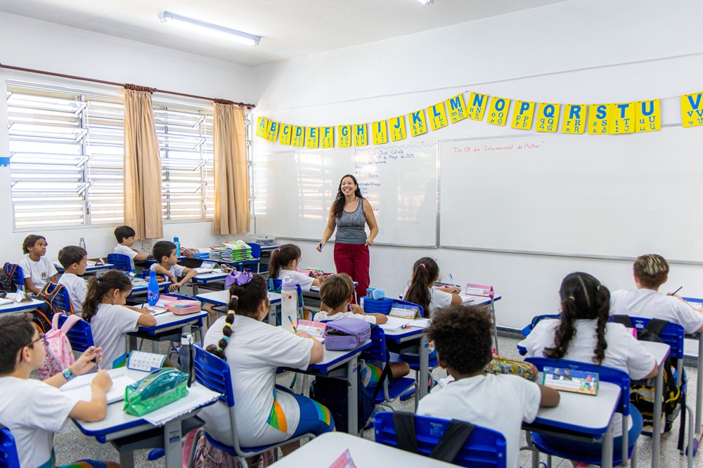 São Bernardo eleva alfabetização para 83% e premia professores