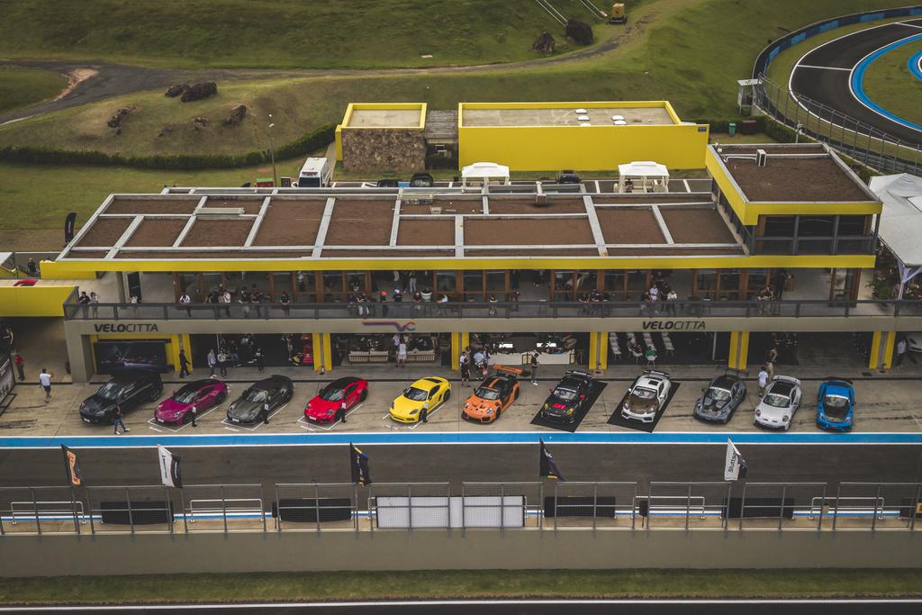 Temporada 2026 do Porsche Club começa com homenagem às mulheres