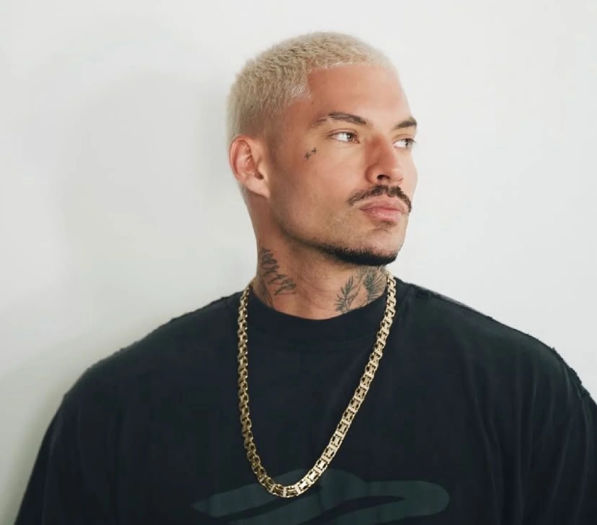 Filipe Ret resgata raízes do funk carioca em o projeto Rap Relíquia