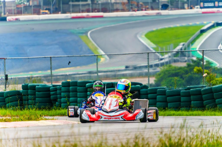 Fim de semana de Kart tem brasileiros em Interlagos e na Itália