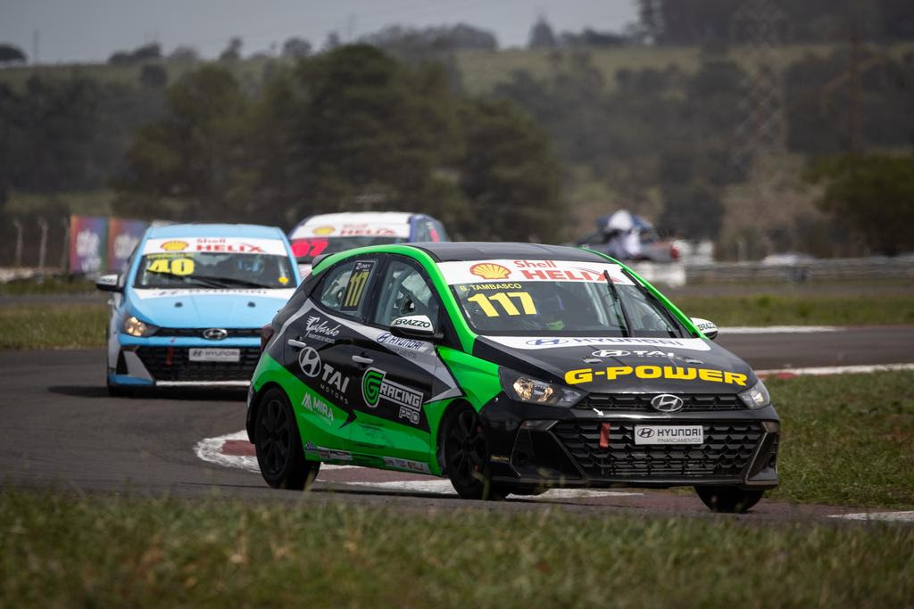 Automobilismo brasileiro tem show de ultrapassagens, pódios e troféus