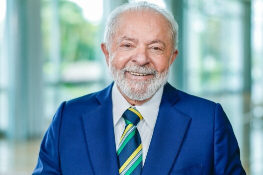 Lula: educação custa metade de um prisioneiro