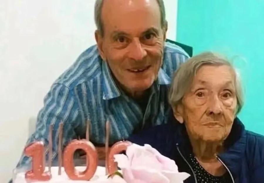 Morre Beita Pereira de Souza, mãe de Ney Matogrosso aos 103 anos