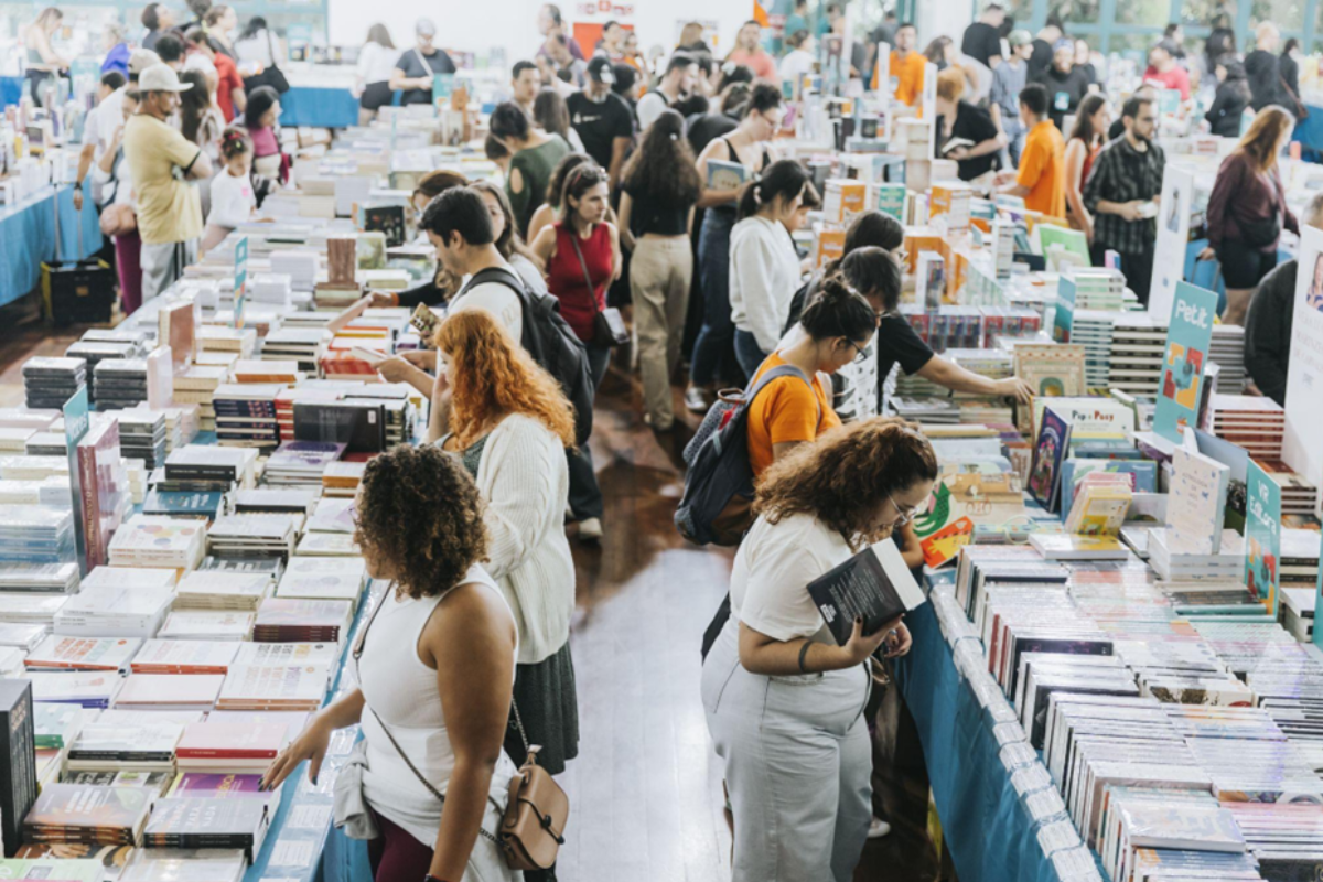 Megafeirão do Livro ABC 2026 terá livros com até 70% de desconto