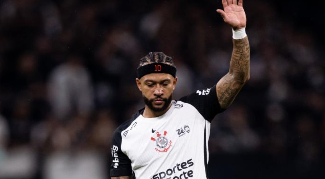 Memphis é denunciado no STJD e pode ser suspenso em 6 jogos