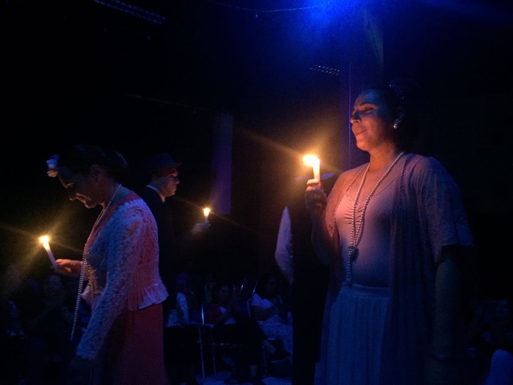 Experiência de meditação e canto no escuro acontece em São Paulo