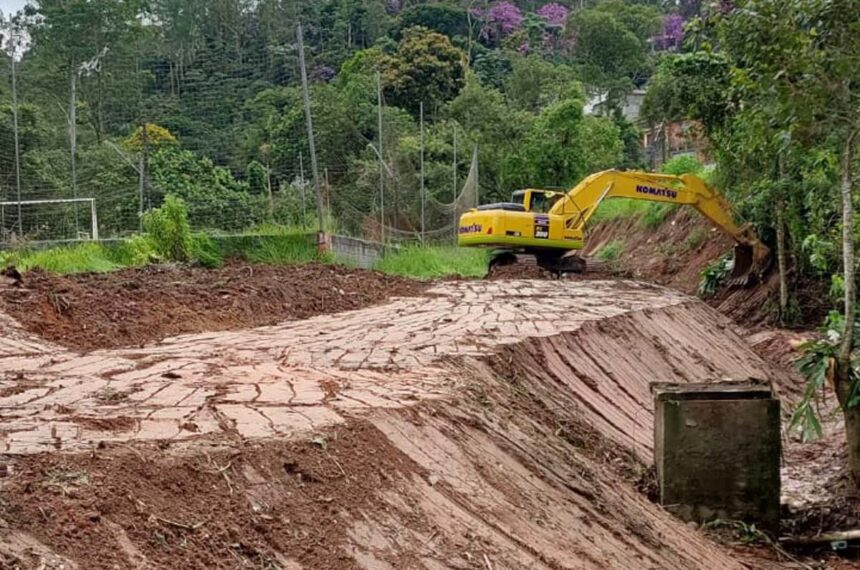 Manutenção urbana -  Ribeirão Pires - Ouro Fino