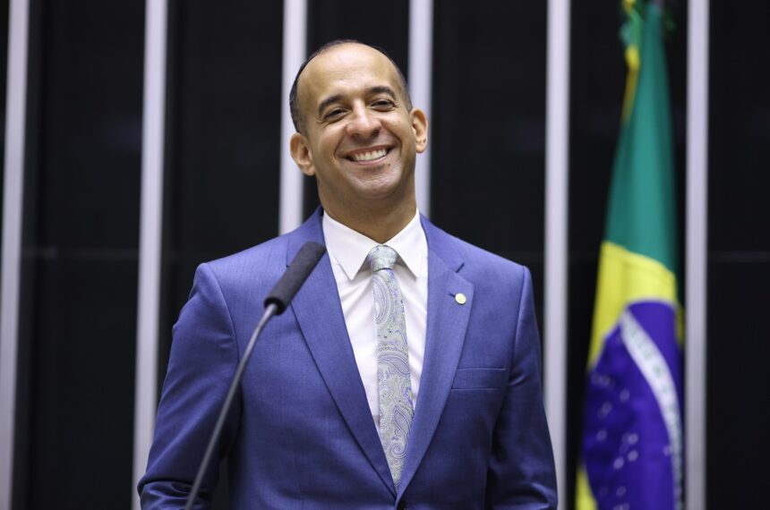 Deputado federal e ex-prefeito de Santos, Paulo Alexandre Barbosa