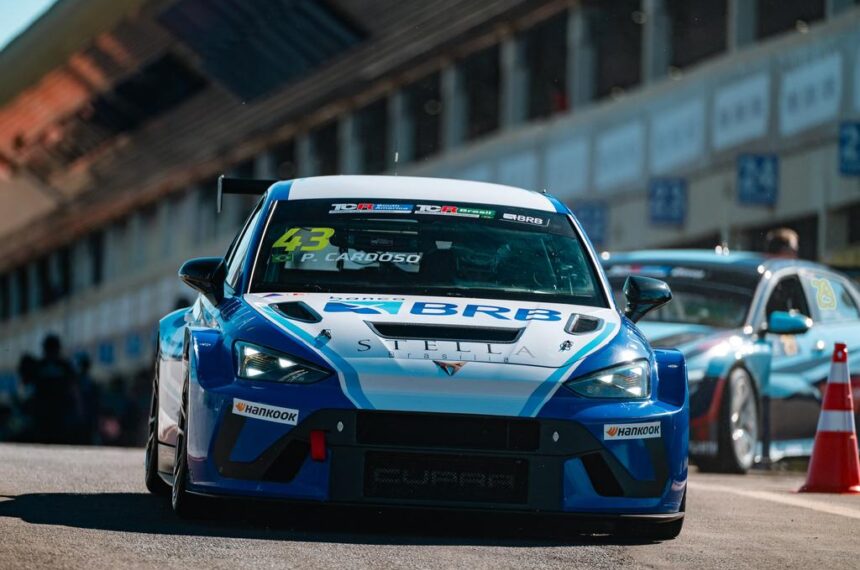 Pedro Cardoso foi o mais rápido da primeira sessão de treinos da TCR Brasil - Luis França/Vicar