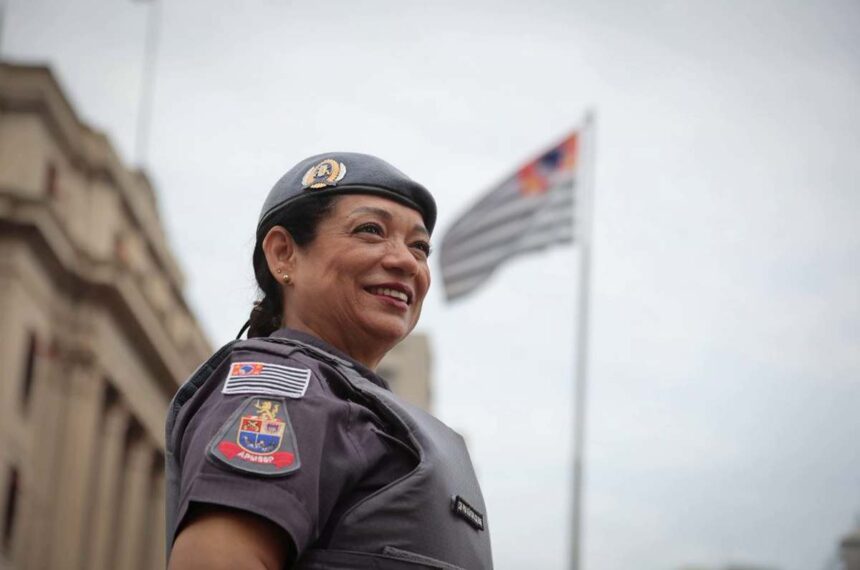 cabo Kátia Cilene - Policial militar. Polícia Militar intensifica policiamento em áreas de lazer da capital e prende um homem durante a Operação Impacto Parques